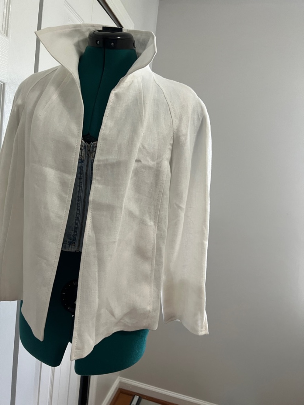 Talbots White Open-Front Stand-Collar Jacket